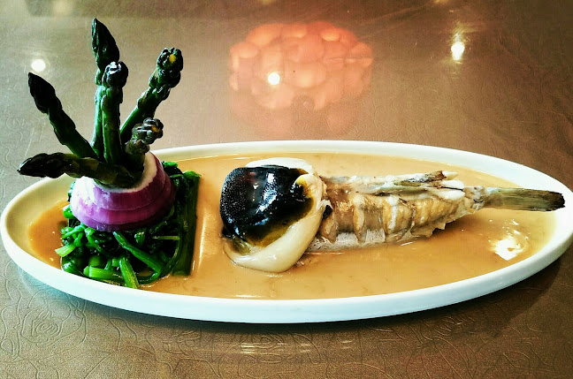 Comentarii opinii despre The Golden Drum