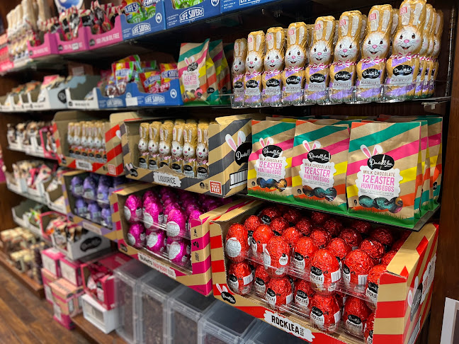 Comentarii opinii despre Darrell Lea