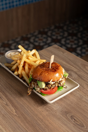 Opinii despre The Cavill Hotel în Surfers Paradise - Hospitality and gastronomy