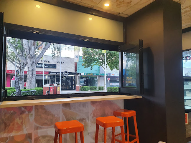 COUNTRY CURRY & KEBAB - Hospitality and gastronomy