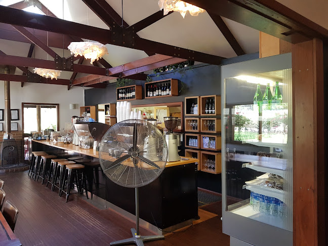 12 Mount Shadforth Rd, Denmark WA 6333