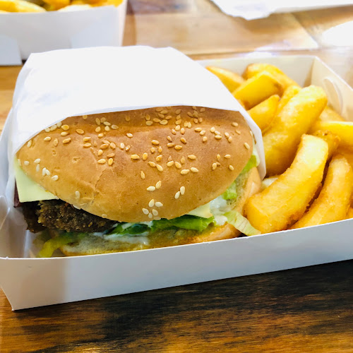 shop 7/153 Scarborough St, Southport QLD 4215