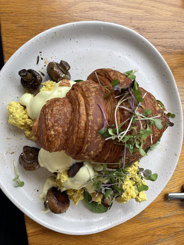 Cafe Vie - Hospitality and gastronomy