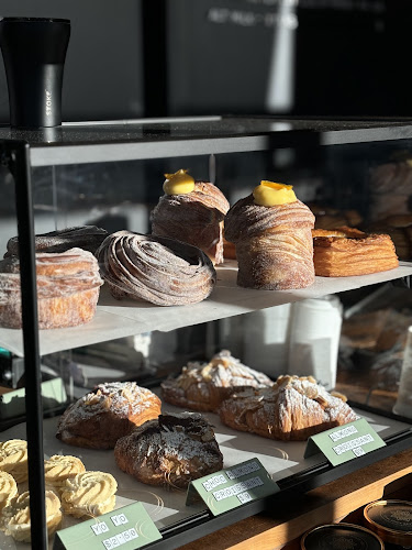 Platform 9 Coffee Roasters - Hospitality and gastronomy