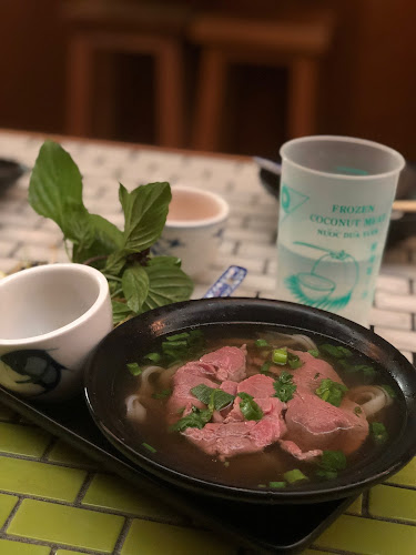 Opinii despre misschu în South Yarra - Hospitality and gastronomy