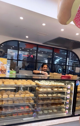 Rebel Donuts West End - Hospitality and gastronomy