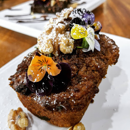 Steam & Cedar - Gladstone