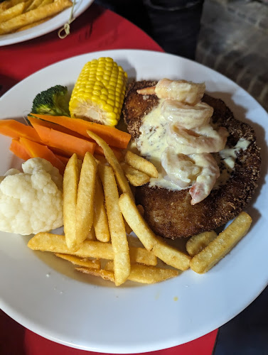 Junction Hotel Swifts Creek - Melbourne