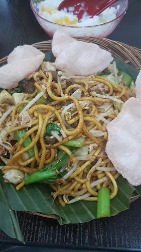 Comentarii opinii despre Pondok Daun Restaurant