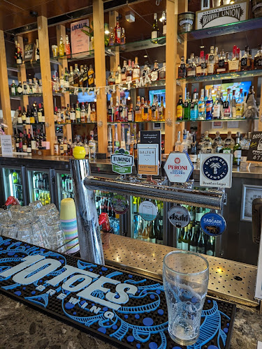 Comentarii opinii despre Caloundra Hotel