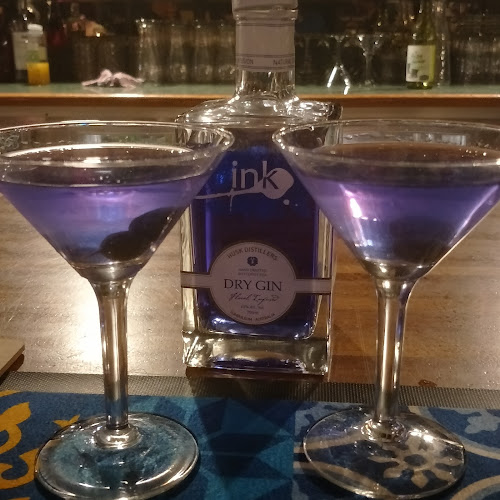 Opinii despre Overtime Cafe & Bar în Hamilton - Hospitality and gastronomy