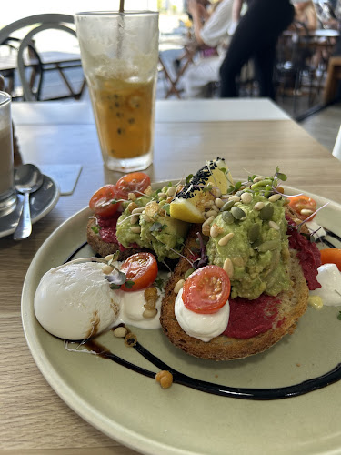 Opinii despre Metro Coffee în Broadbeach - Hospitality and gastronomy