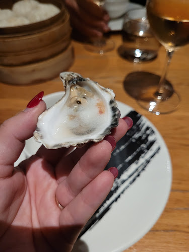 Comentarii opinii despre Lotus Barangaroo