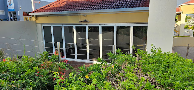 Harbour Sails Motor Inn, 23 Goondoon St, Gladstone-City QLD 4680