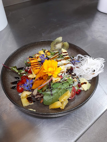 Opinii despre Marleys @ Sticks and Stones Shells and Bones în Stanley - Hospitality and gastronomy