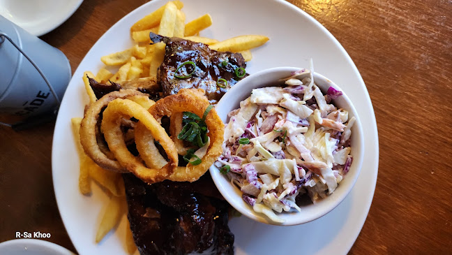 Last Drop Elizabethan - Hospitality and gastronomy