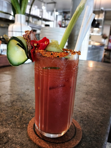 Comentarii opinii despre NOA Eat Drink Share