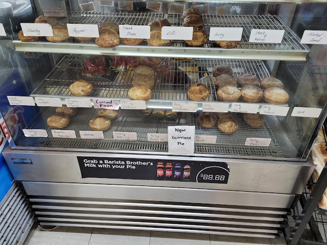 Comentarii opinii despre Wardell Pie Shop