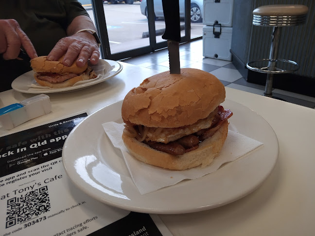 2/44 Johanna Blvd, Kensington QLD 4670