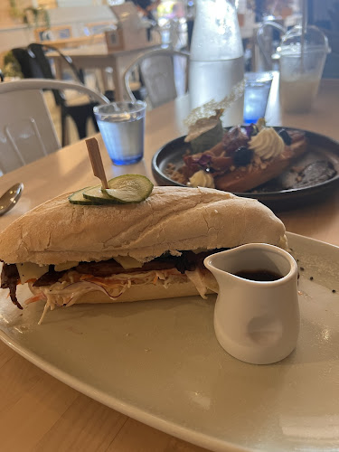 Shop 2/31 Miles St, Mount Isa City QLD 4825