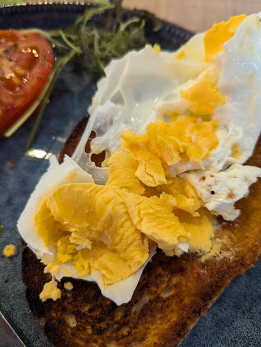 Comentarii opinii despre Cafe Lava