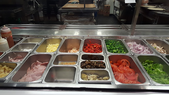 Crust Pizza Point Cook - Hospitality and gastronomy