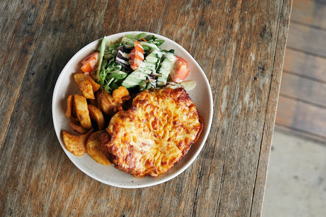 Port Campbell Hotel - Hospitality and gastronomy