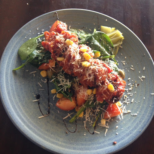 Early Doors Cafe - Hospitality and gastronomy