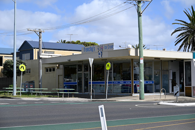 Frenchy's Icecream - Hospitality and gastronomy