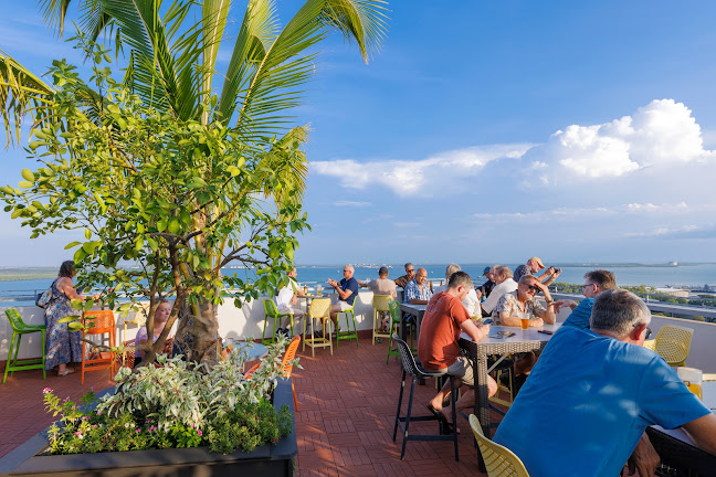 Zen Rooftop Bar - Hospitality and gastronomy