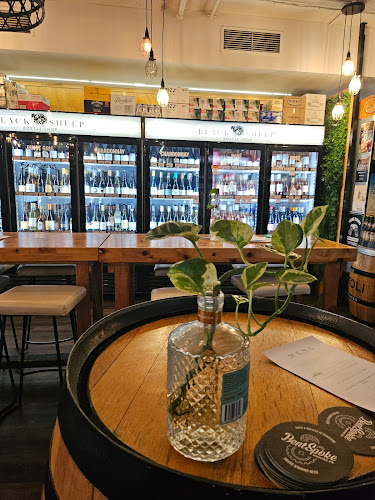 Black Sheep Bottle Shop - Hospitality and gastronomy