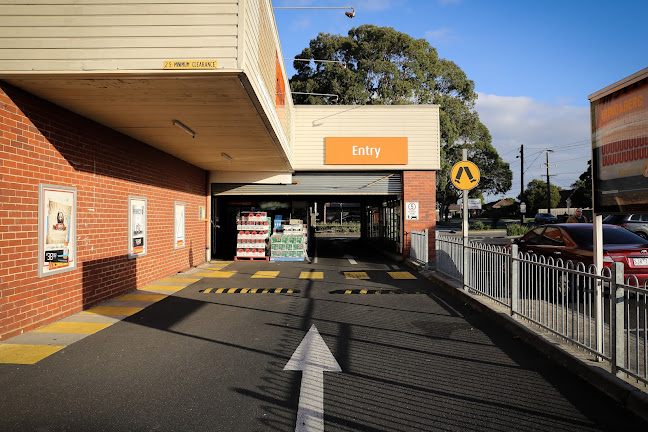 287 Corrigan Rd, Keysborough VIC 3173