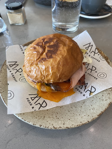 Comentarii opinii despre Mr D Food and Coffee