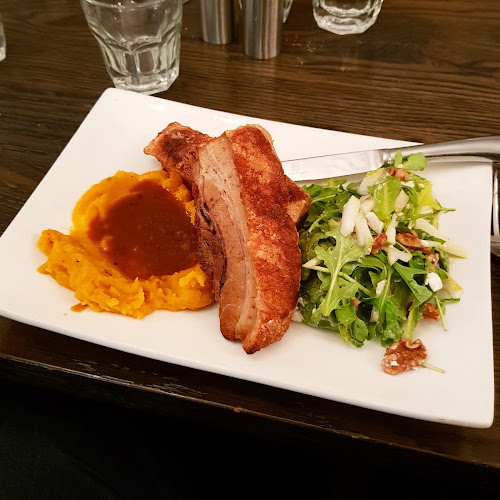 Opinii despre Grounded On Hotham în Traralgon - Hospitality and gastronomy