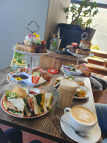 The 'Pear'fect Pantry - Hospitality and gastronomy