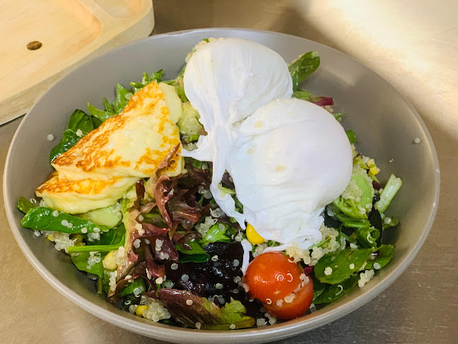 Salted Caramel Cafe - Hospitality and gastronomy