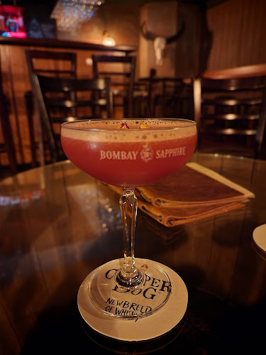 House Of Commons - Cairns City