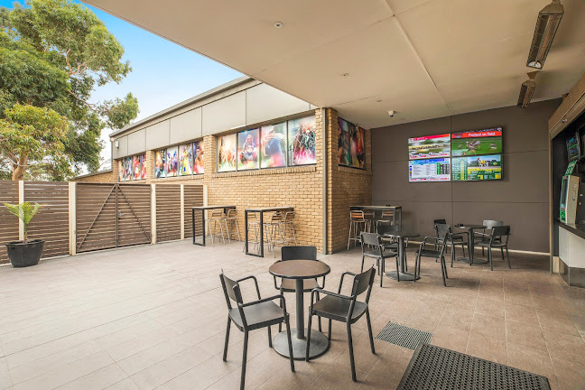 Coolaroo Hotel - Hospitality and gastronomy