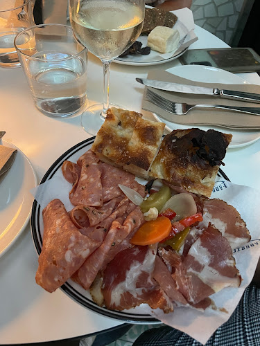 Fabbrica Pasta Shop CBD - Sydney