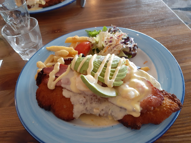 Opinii despre Bargara Lakes Tavern în Bargara - Hospitality and gastronomy