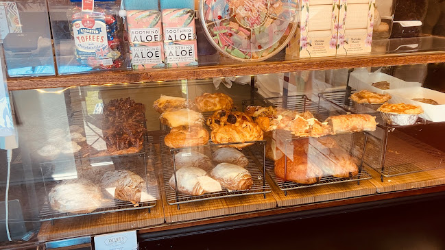 Comentarii opinii despre Jacques Patisserie Boulangerie