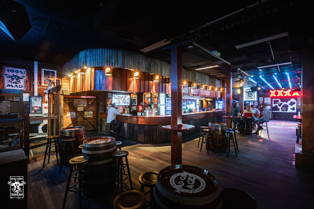 Mad Cow Tavern
