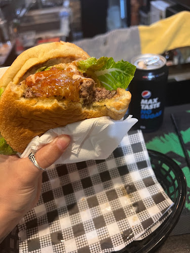 3/259 Shute Harbour Rd, Airlie Beach QLD 4802