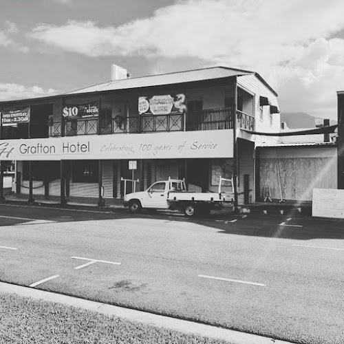 143 Bruce Hwy, Edmonton QLD 4869