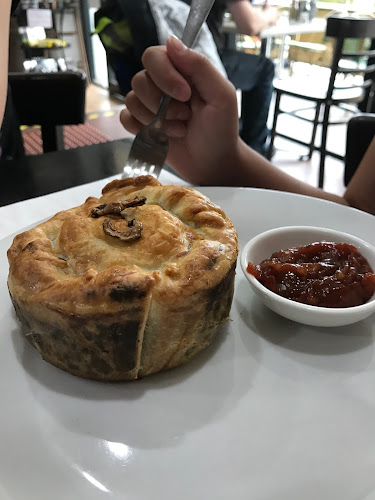 Opinii despre Paper Chase Cafe în Bairnsdale - Hospitality and gastronomy