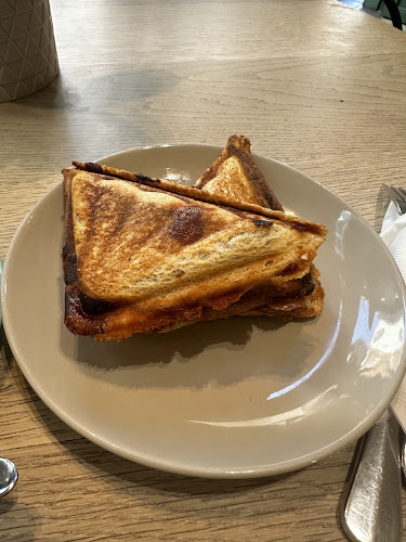 Ground Floor, Shop 4/190 Queen St, Melbourne VIC 3000