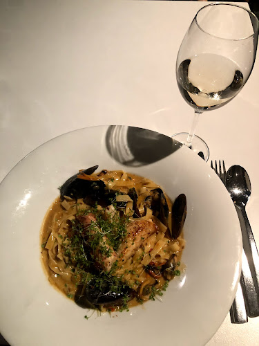 Amano Restaurant - Hospitality and gastronomy