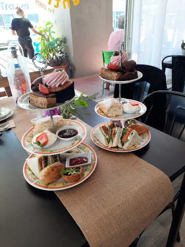 The 'Pear'fect Pantry