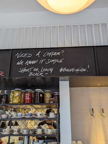 Comentarii opinii despre Rosa's Canteen