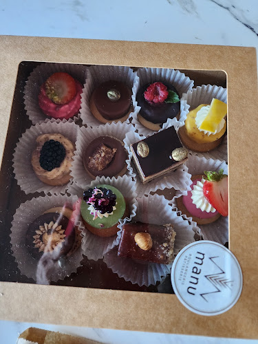 Manubread - Hospitality and gastronomy